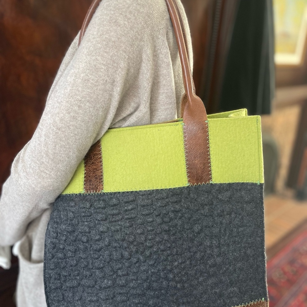 Merino Wool Graf & Lantz Felt & Leather Tote Bag – Designer LA Brand - LMar 29